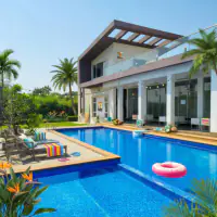 Surf Shack style: the same backyard, beach vibes with coastal accents